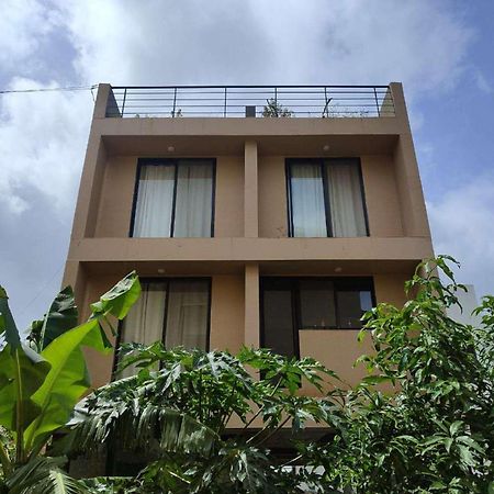 Rising Dust Villa Lonavala Dış mekan fotoğraf